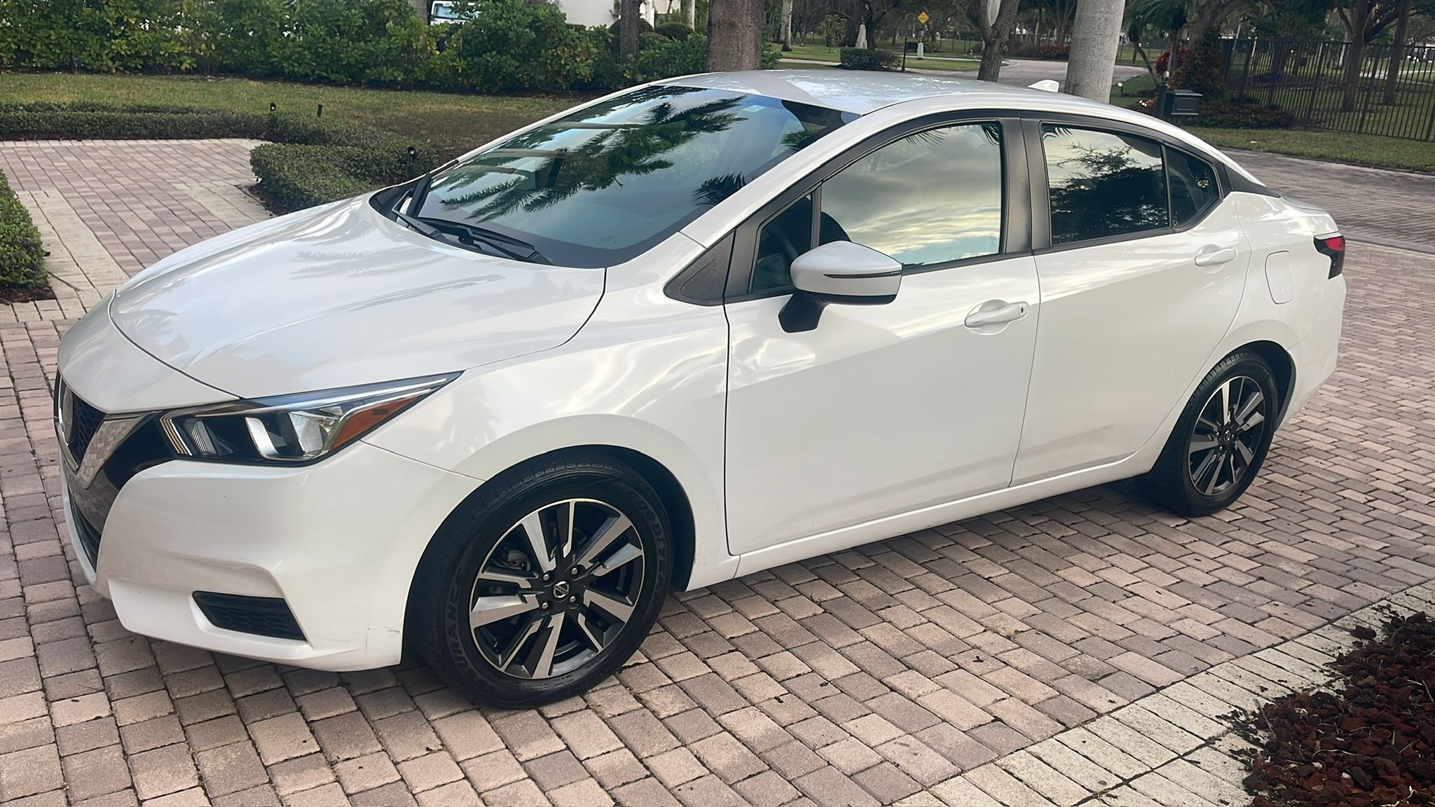 Nissan Versa